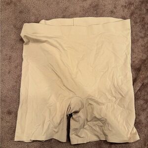 Seamless Tan Shapewear Shorts